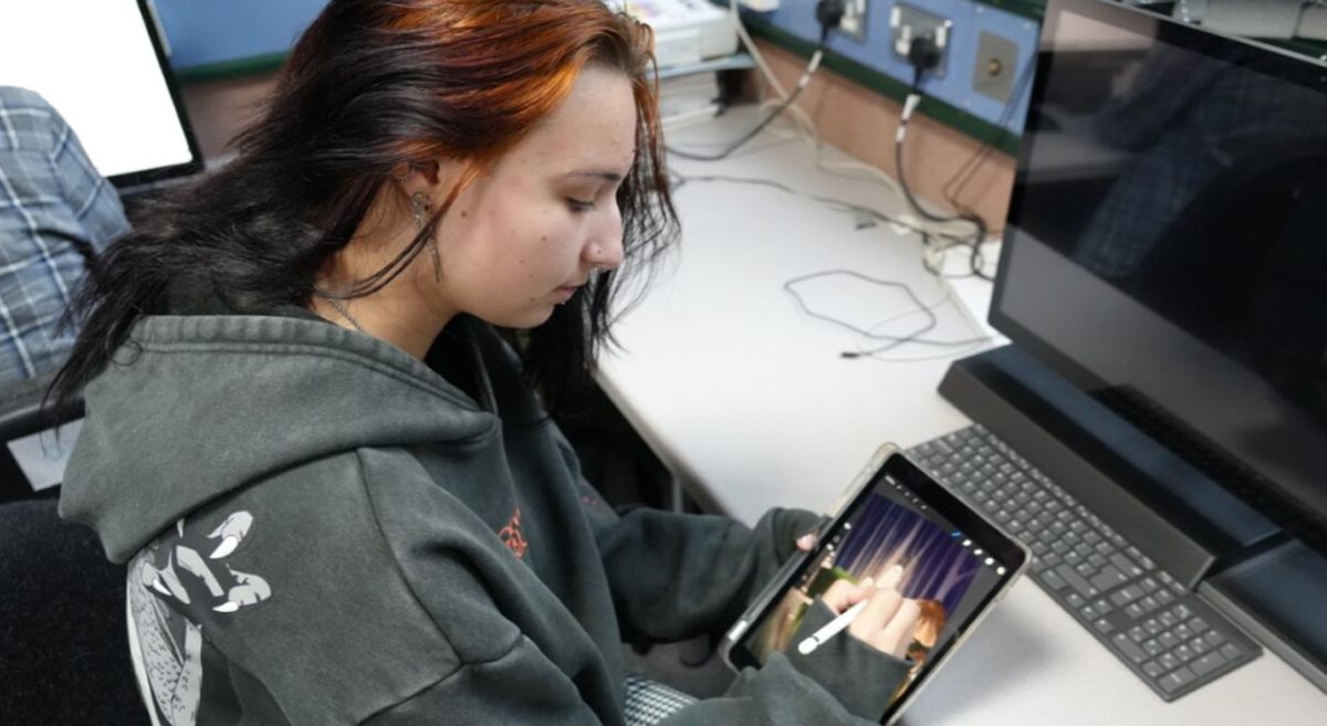 Picture of Taylor Mills